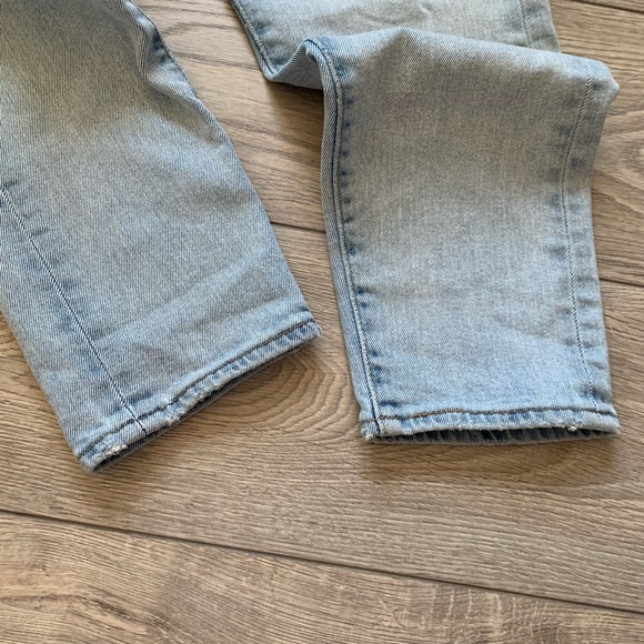 COPY - ☆ LEVIS WEDGIE ☆ - Picture 9 of 15